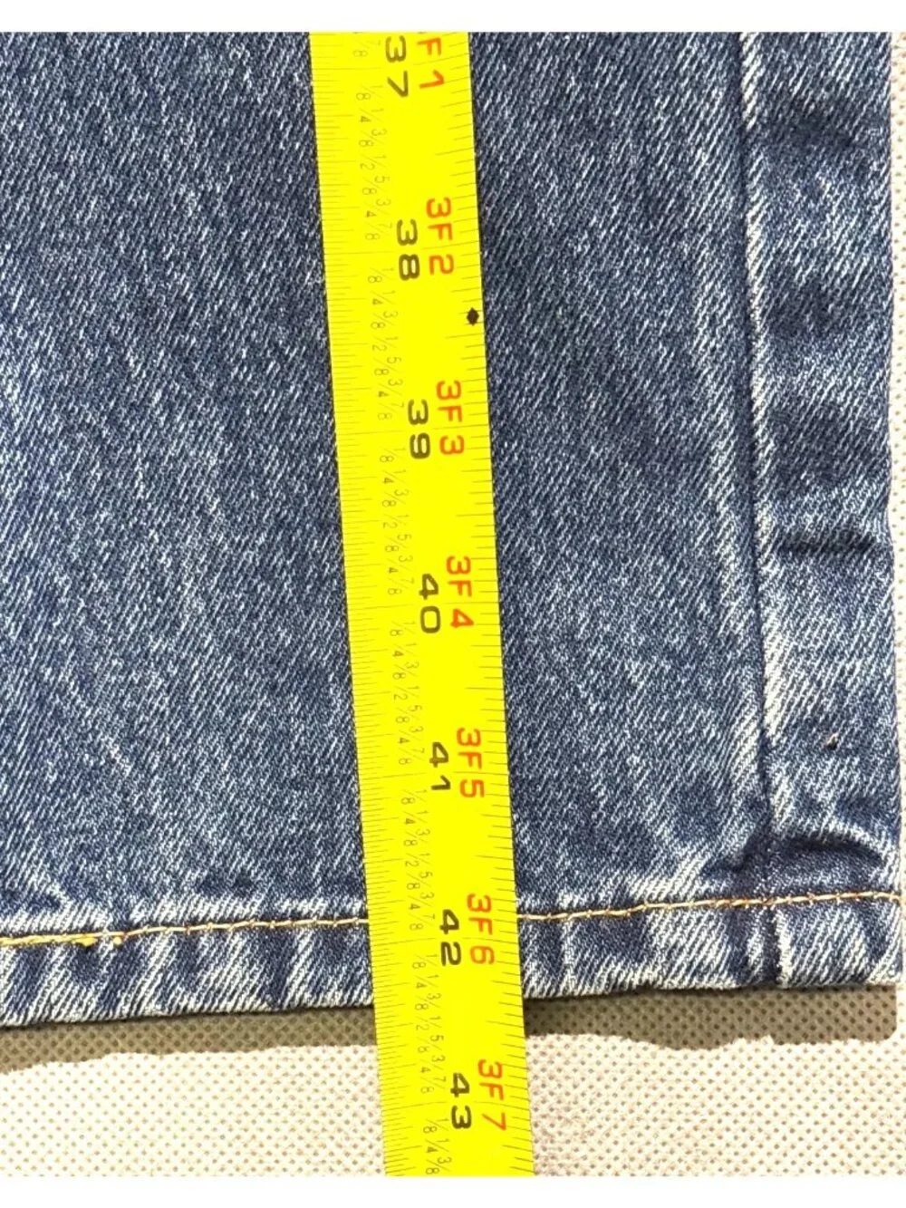 Levis 505 Regular Fit Mens Jeans Size 30x34 Medium Wash Cotton Denim With Tags